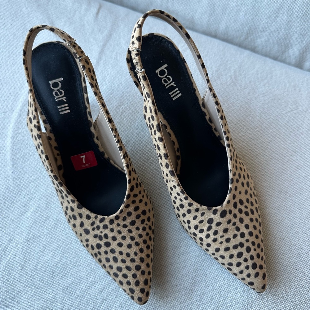 Bar III Women's leopard print Slingback Heels NWOT